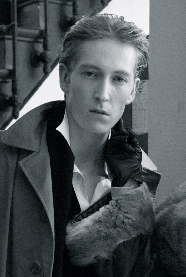 Male model photo shoot of Mickael Pernet