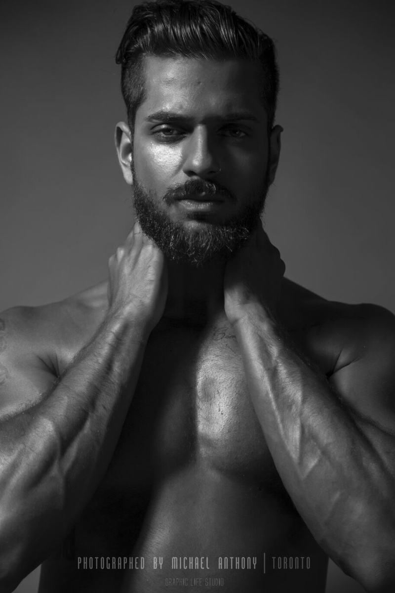 Male model photo shoot of TomasDurcek