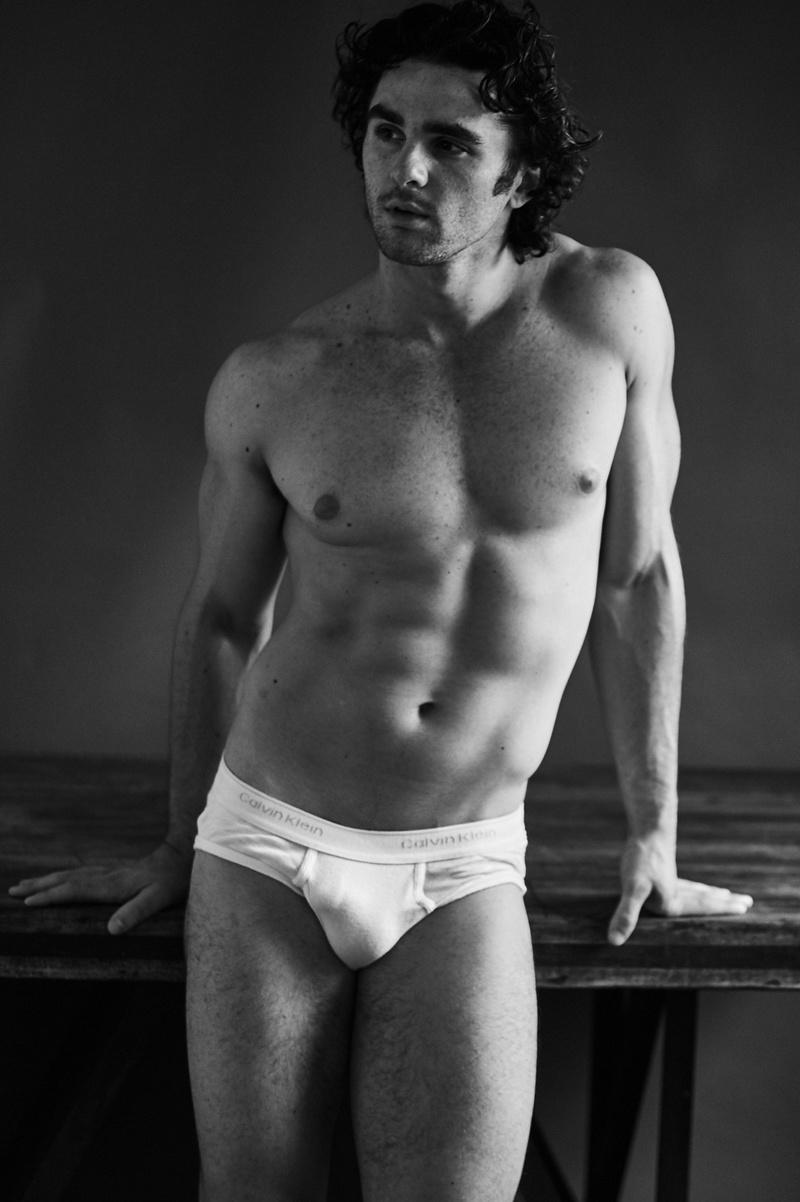 Male model photo shoot of Marco DelVec