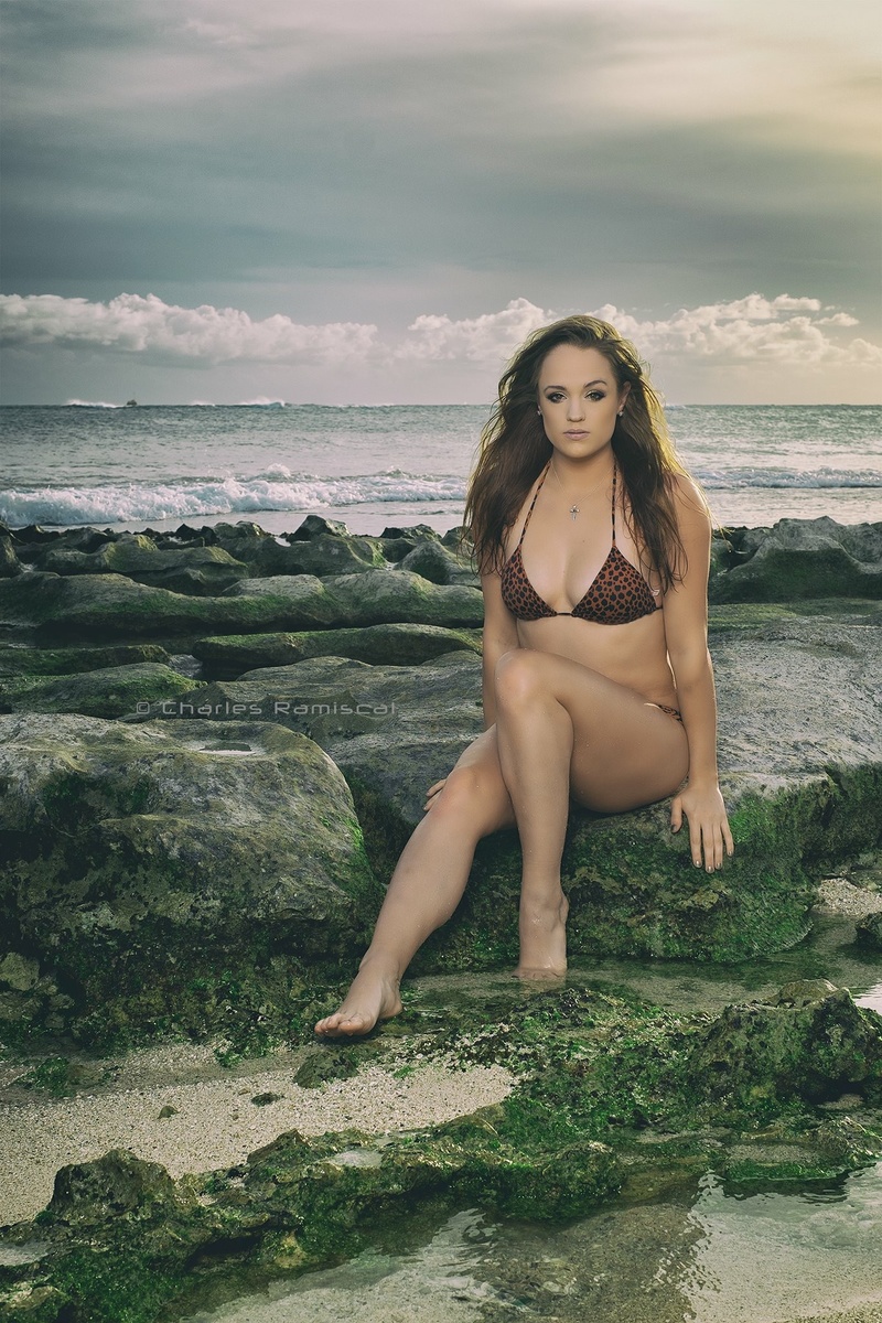 Female model photo shoot of Lena Jameson in Honolulu Hawaii