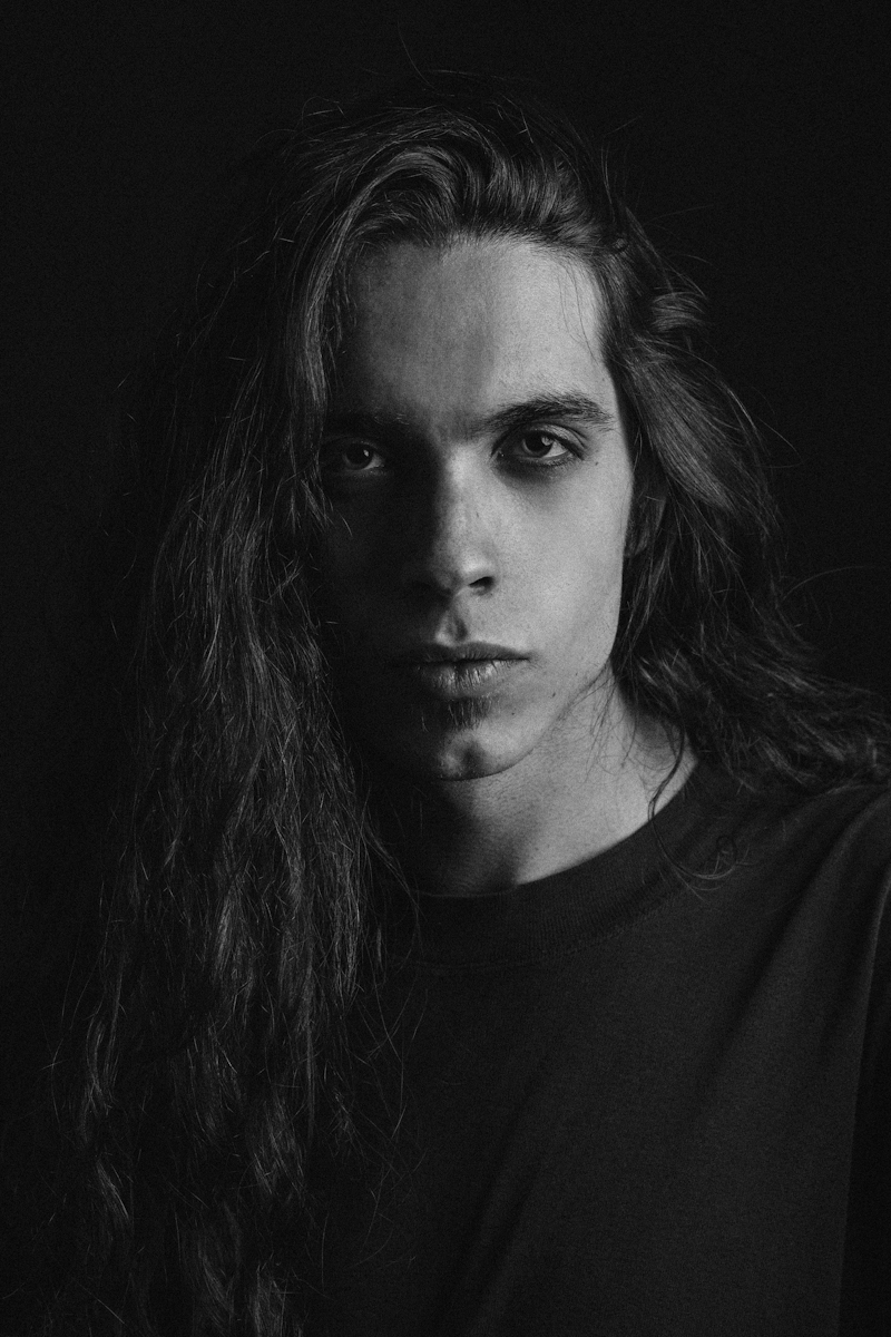 Male model photo shoot of Prometeo64
