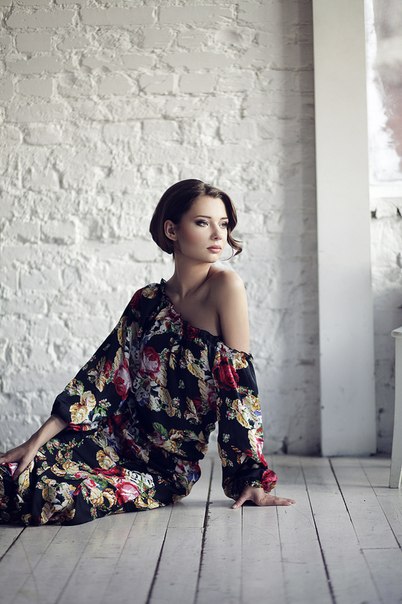 Female model photo shoot of Maria Chumachenko