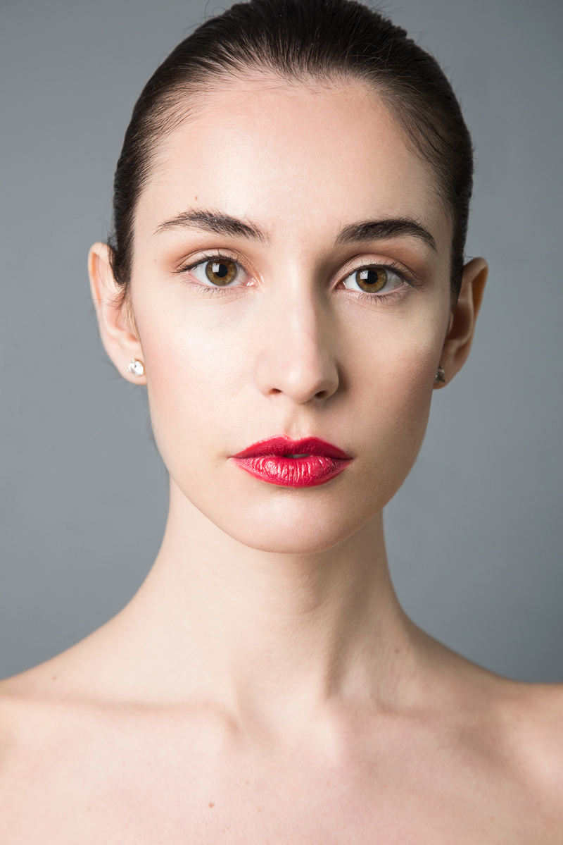 Female model photo shoot of JennaScavone_Makeup