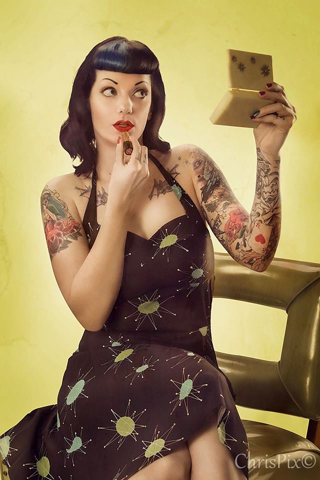 Female model photo shoot of Batz Domino by Chris Pix