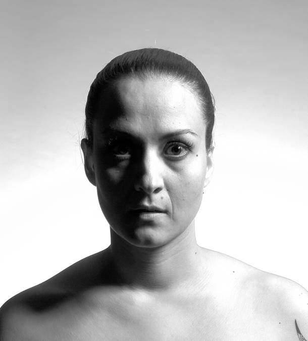 Female model photo shoot of BilgeAksoy by garethwi in Fotoacademie Amsterdam