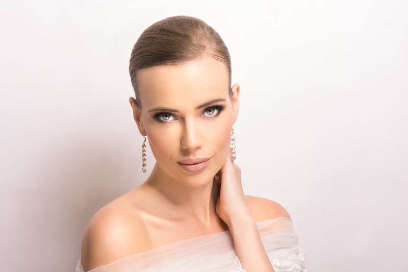 Female model photo shoot of Anja K, makeup by Bevvymua