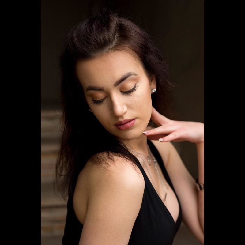 Female model photo shoot of SabrinaHTalent by W Jennings Photography