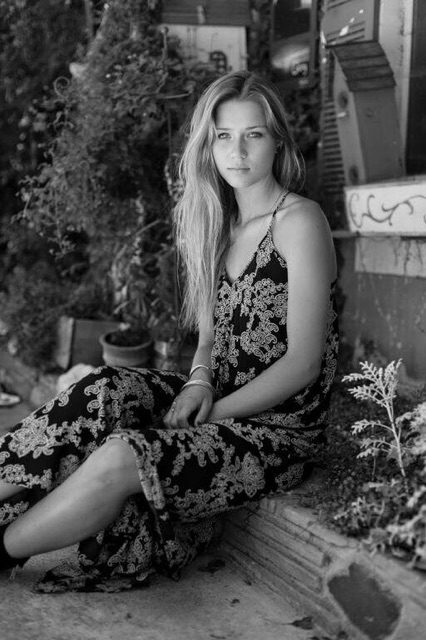 Female model photo shoot of lachlanmckenzie