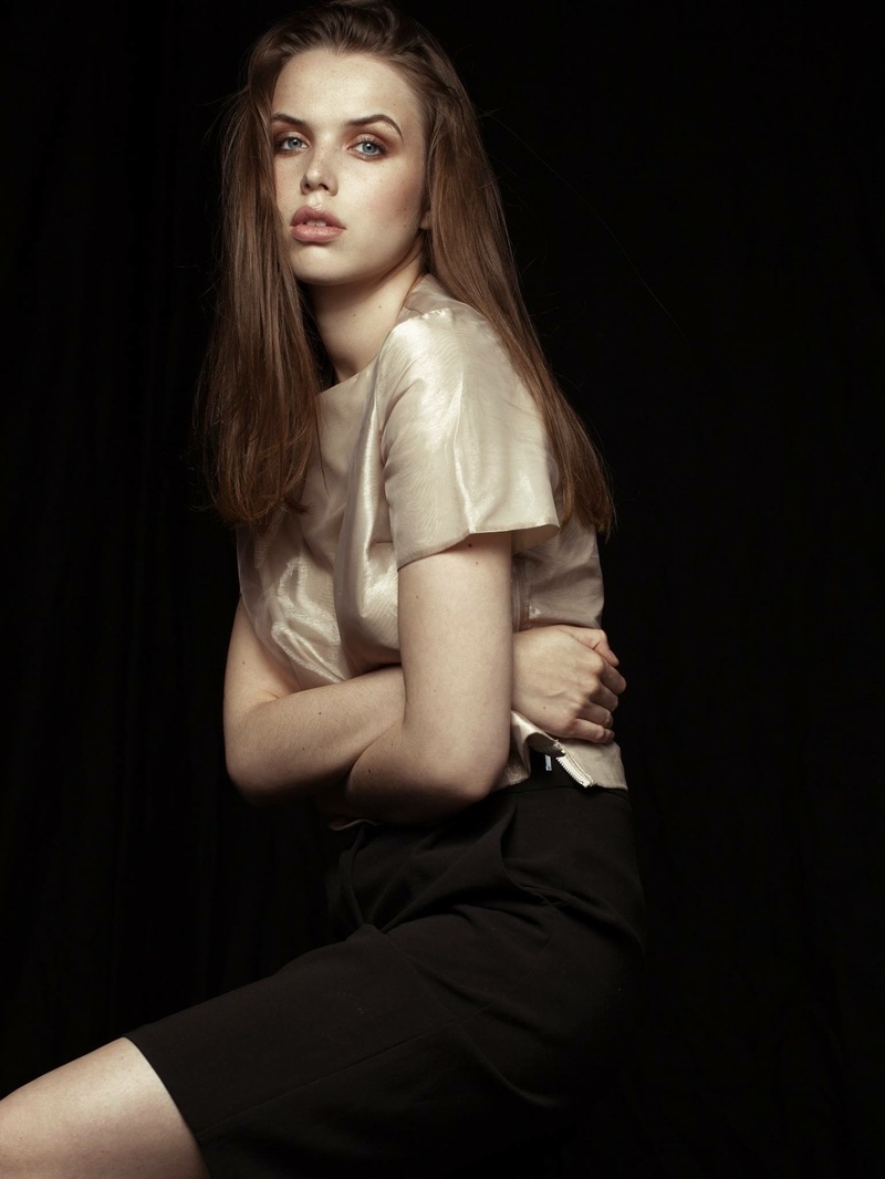 Female model photo shoot of JustinaZei