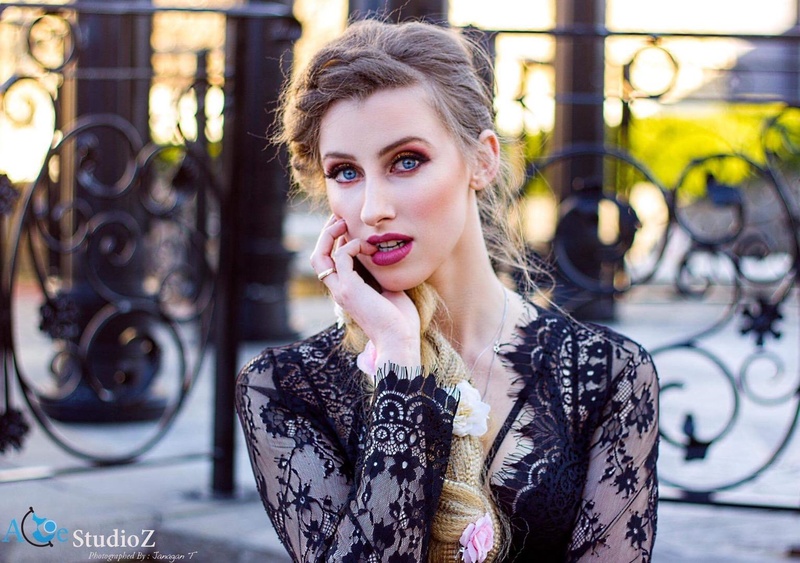 Female model photo shoot of Olga Lytvynenko
