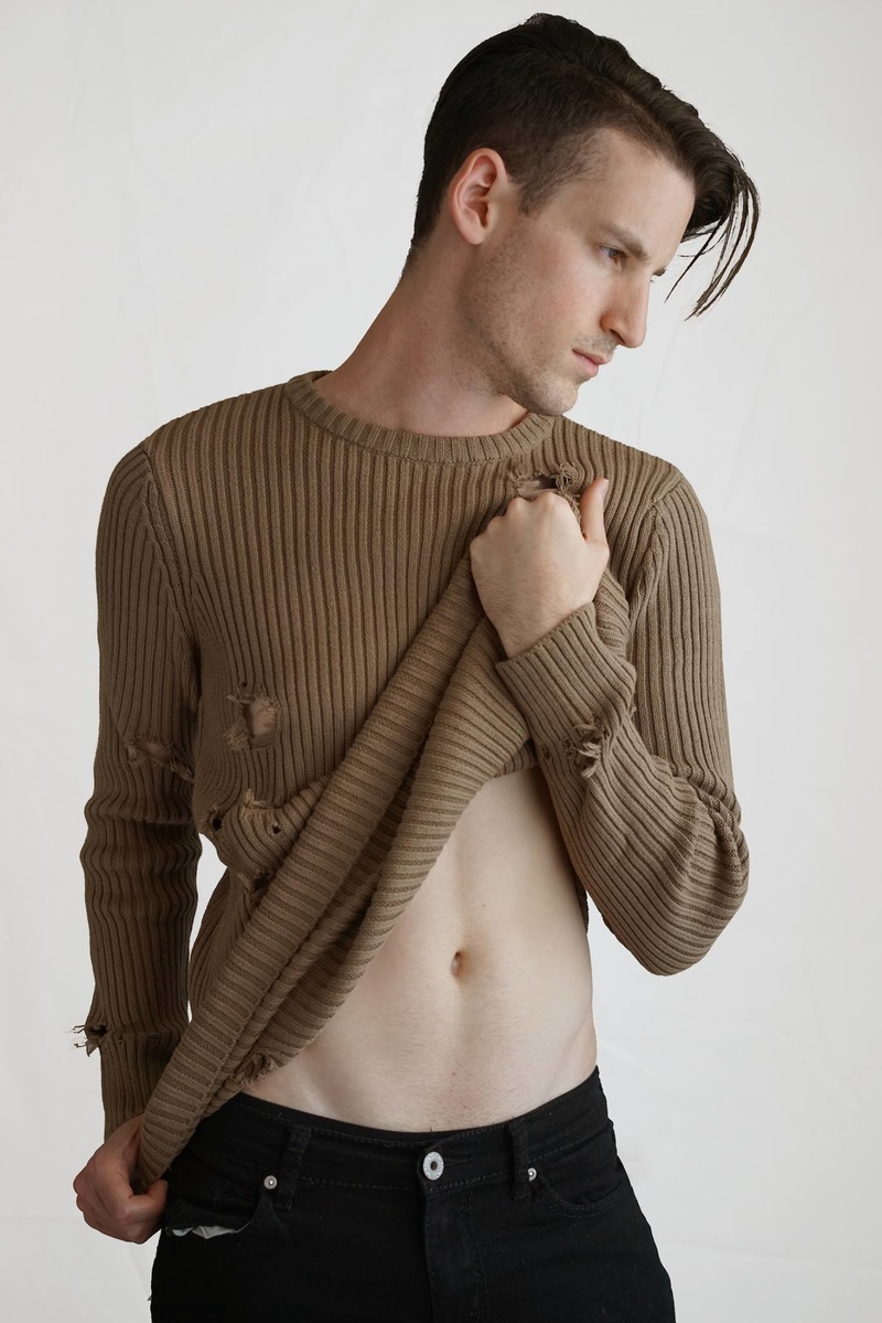 Male model photo shoot of skinnygdance by buhbuhbuhhbenny