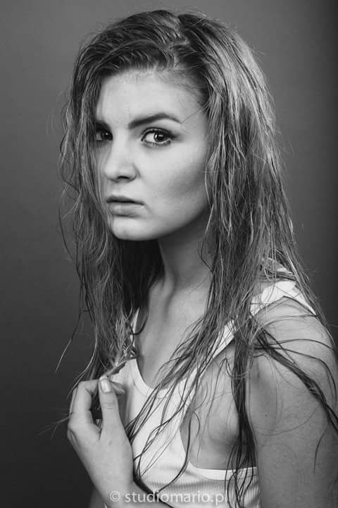 Female model photo shoot of nataliagosiewska in Poland