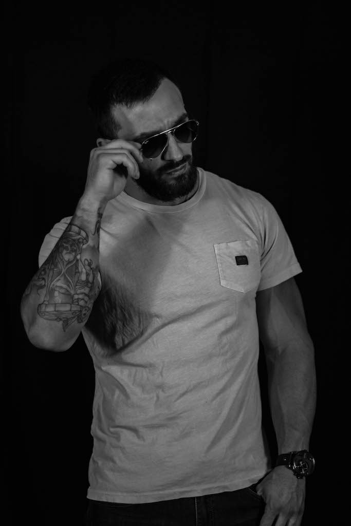 Male model photo shoot of Luca Emilio