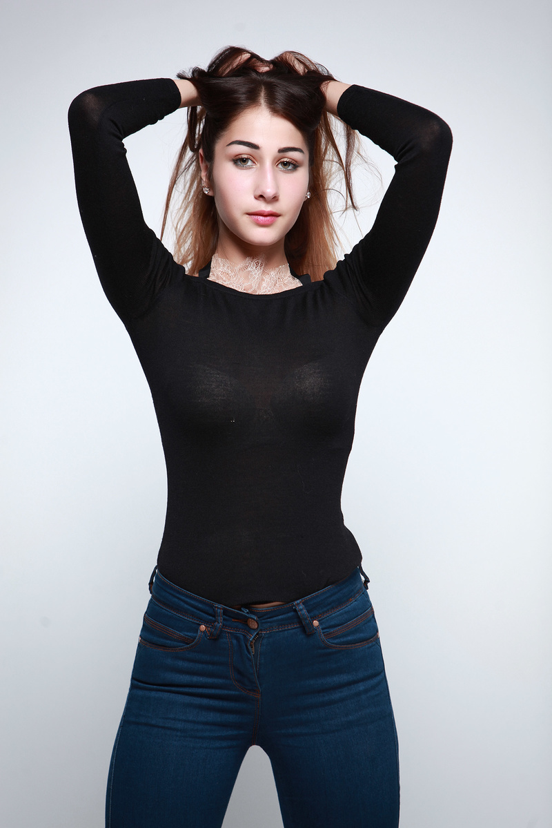 Female model photo shoot of justanita