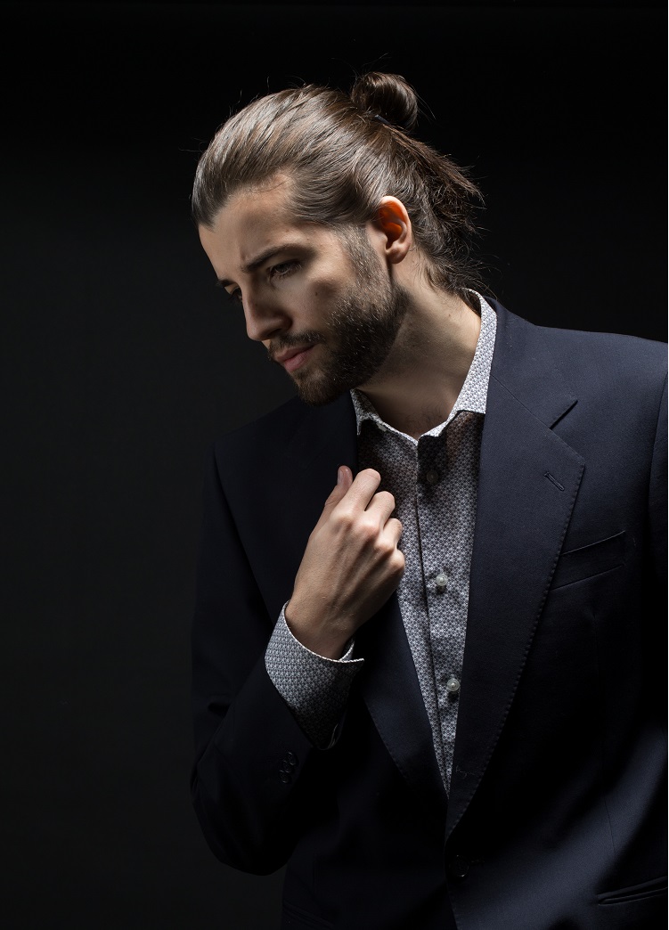 Male model photo shoot of IoanSebastianTirlui