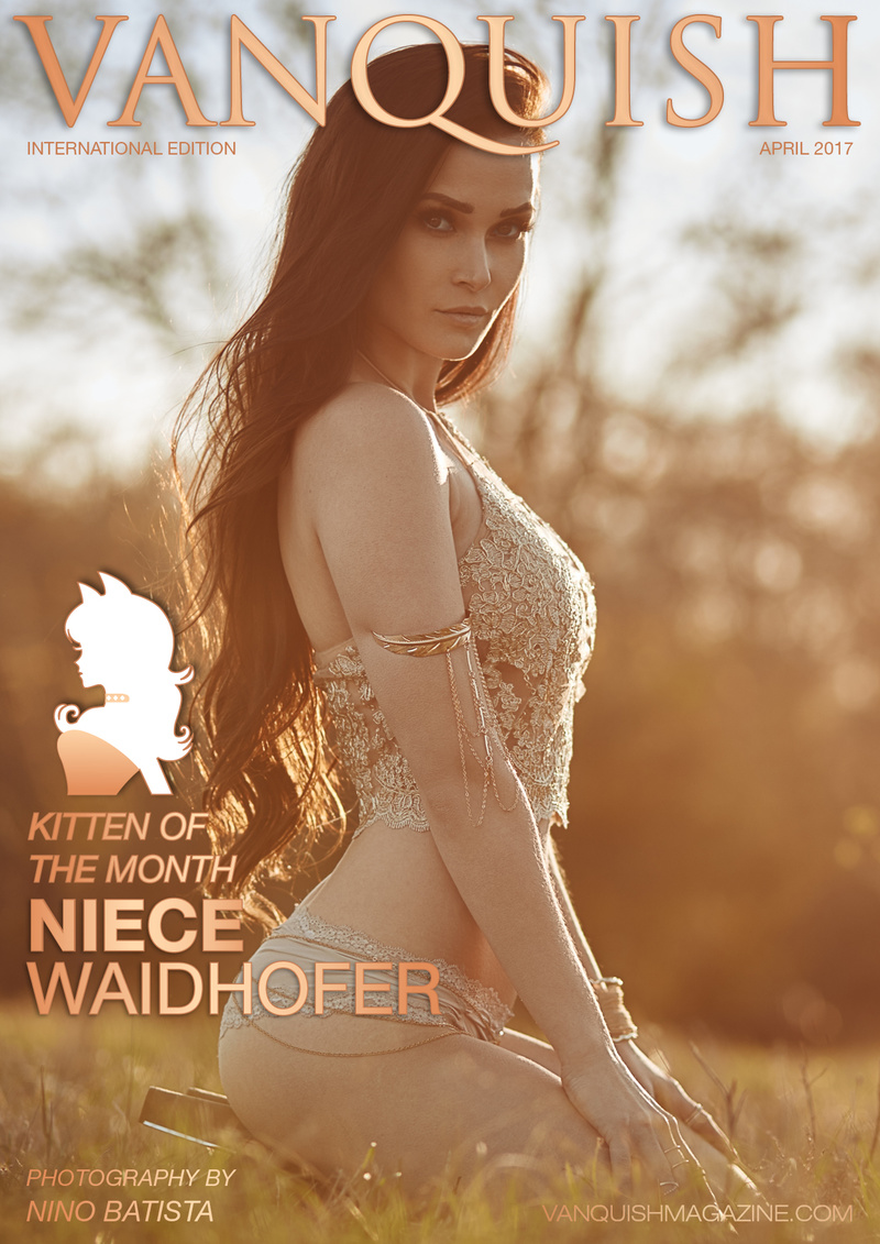 Female model photo shoot of Niece Waidhofer