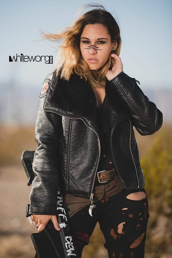 Female model photo shoot of Feylan