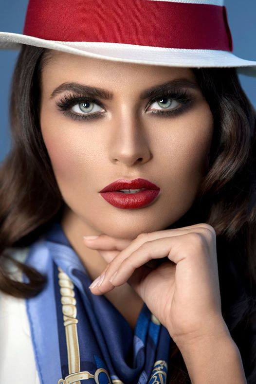Female model photo shoot of Diana Kubasova