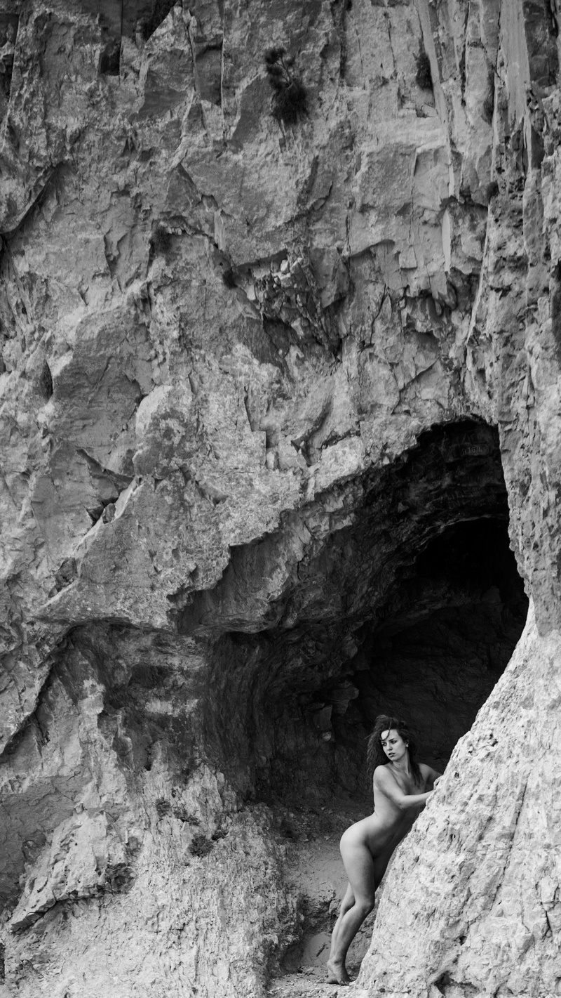 Female model photo shoot of VivianVirtue by Photos By CEllis in Mount Charleston, NV