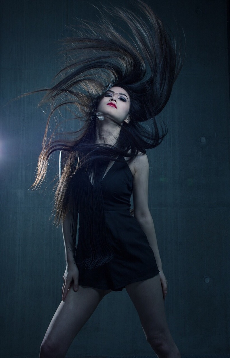 Female model photo shoot of Ashley Li