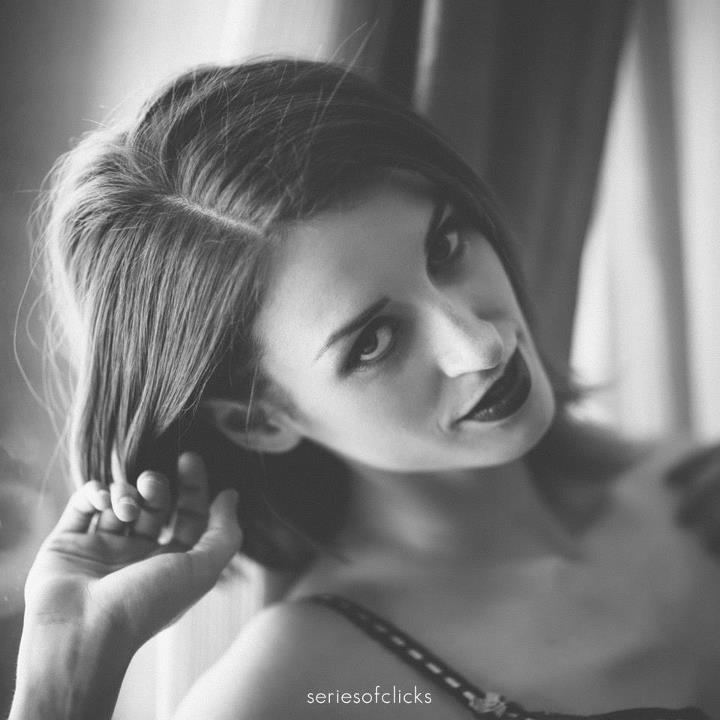 Female model photo shoot of -JenniferJones-, makeup by MUA- Christina C