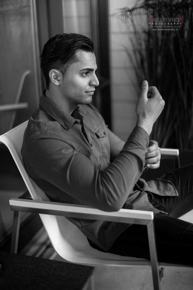 Male model photo shoot of Achmad Mezdod Soltani