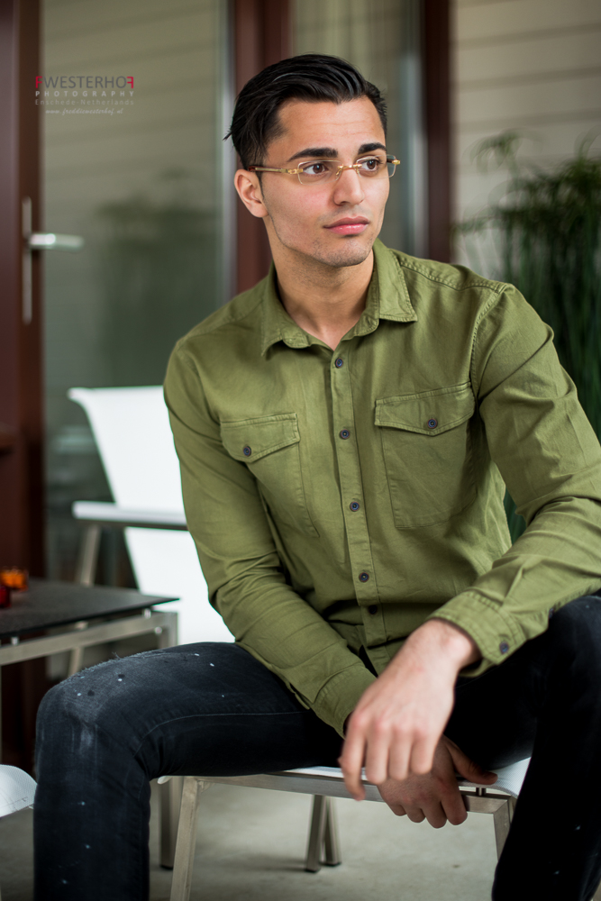 Male model photo shoot of Achmad Mezdod Soltani