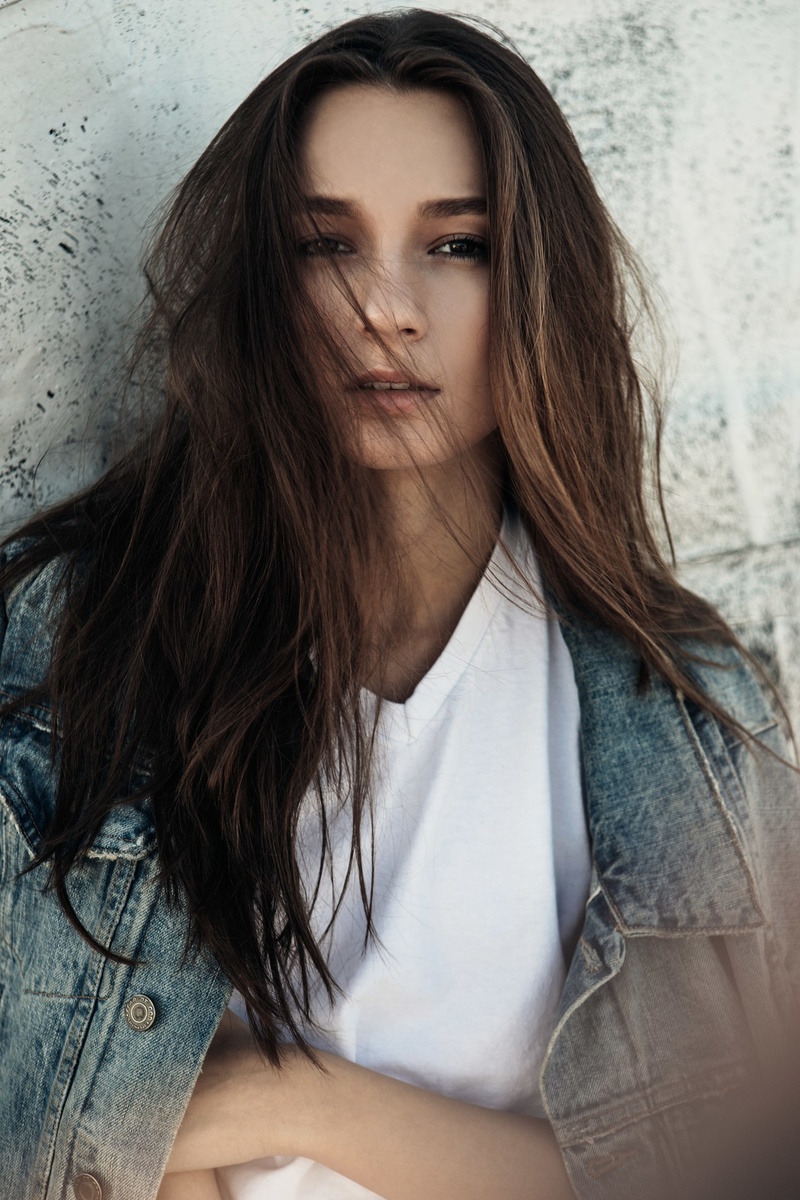 Female model photo shoot of YuliiaK