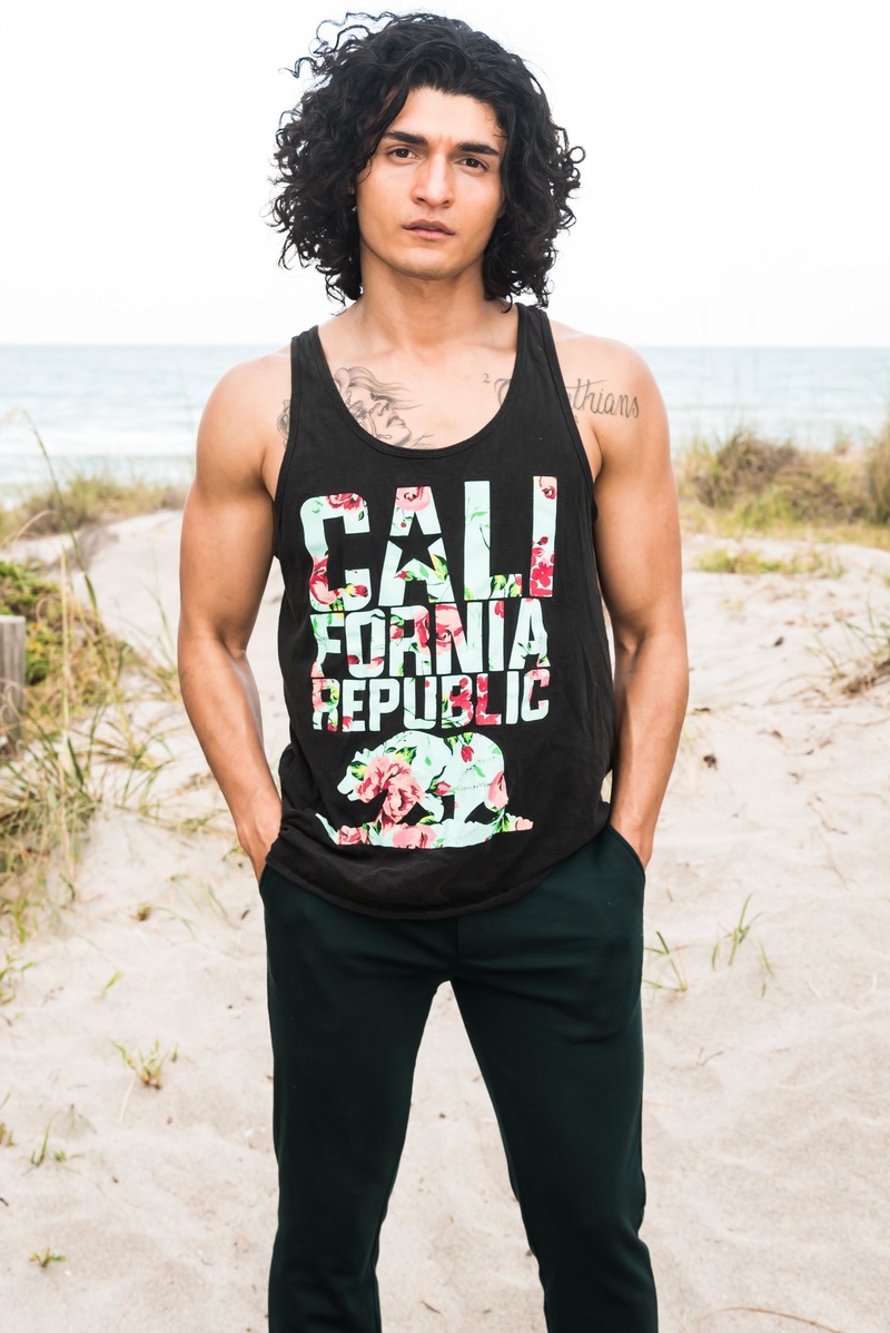 Male model photo shoot of DavidMartinez in Miami, Florida