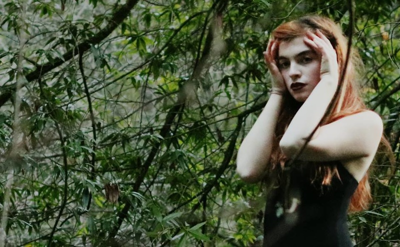 Female model photo shoot of Velvet Thorn