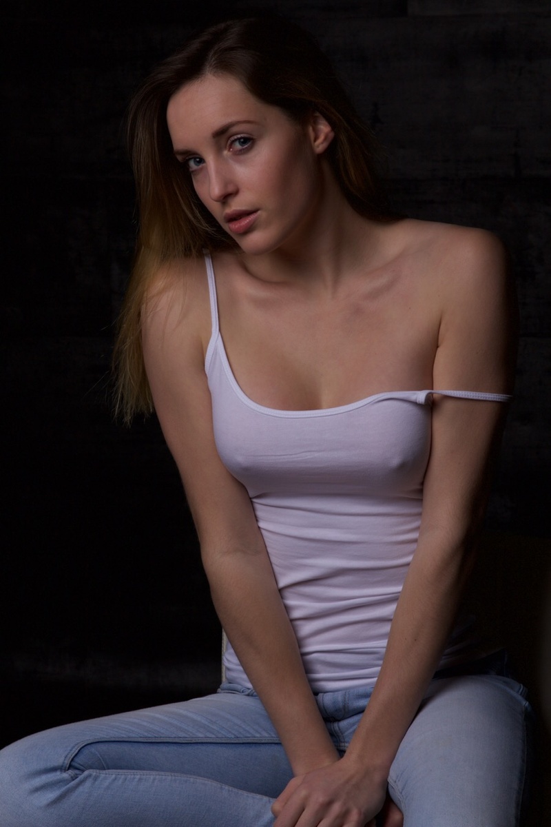 Female model photo shoot of KatieMiller