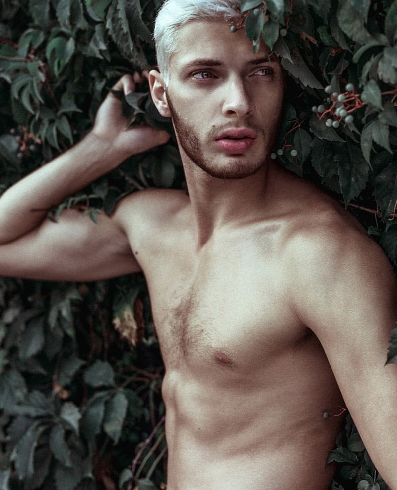 Male model photo shoot of MatthewCroft