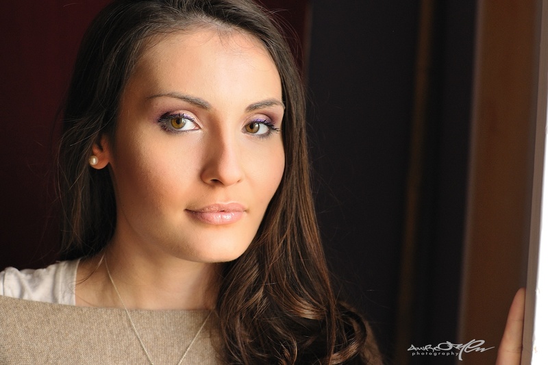 Female model photo shoot of FedericaBeatriceMua