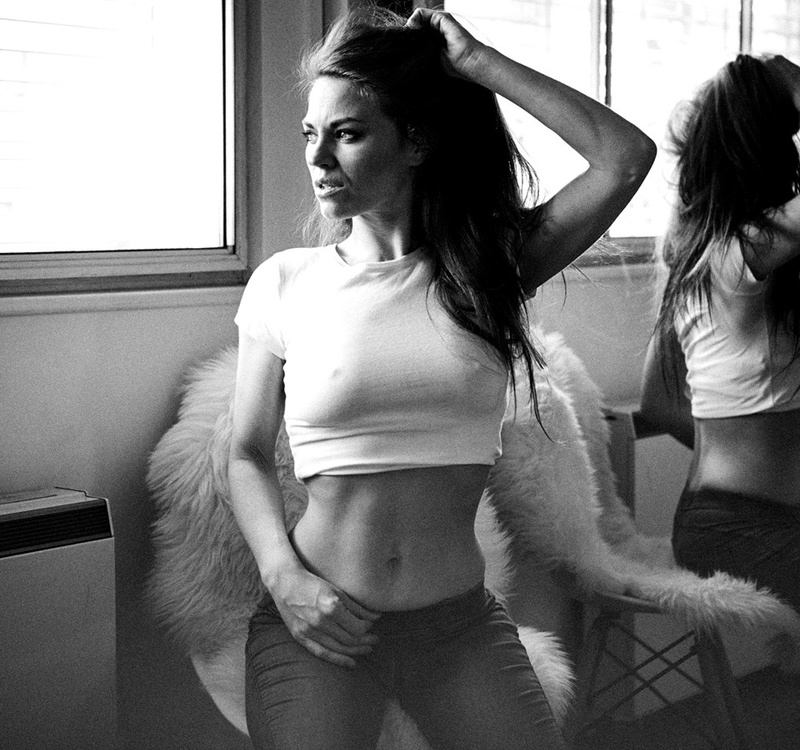 Female model photo shoot of Monica H