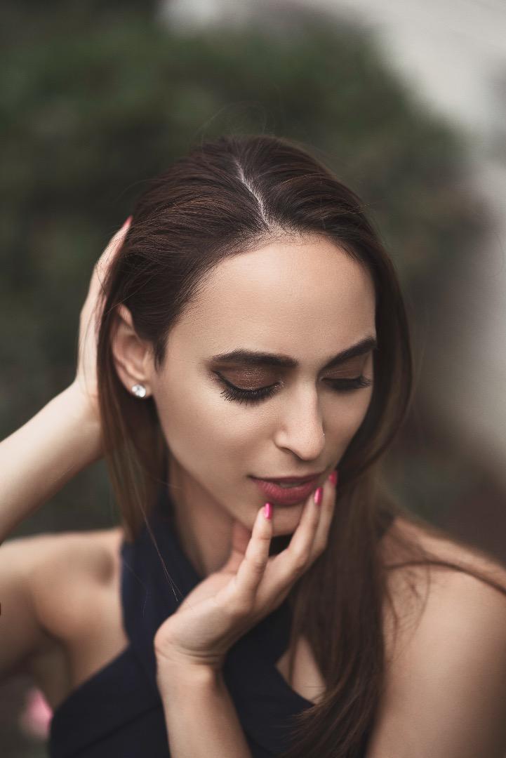 Female model photo shoot of HanaGonzalez