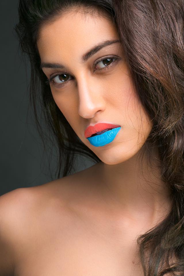 Female model photo shoot of Jennifer Wahba