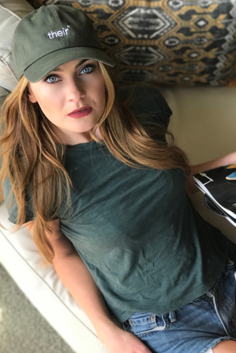 Female model photo shoot of KatelynnNicolee