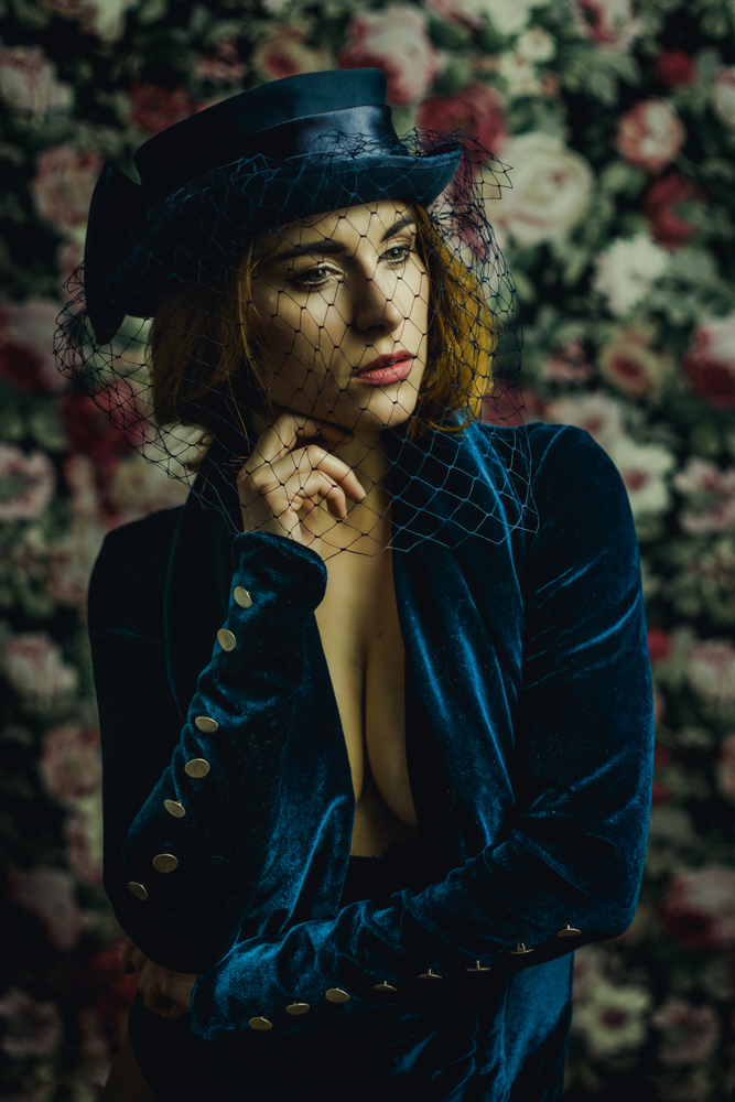 Female model photo shoot of IzabellaWasiniewska