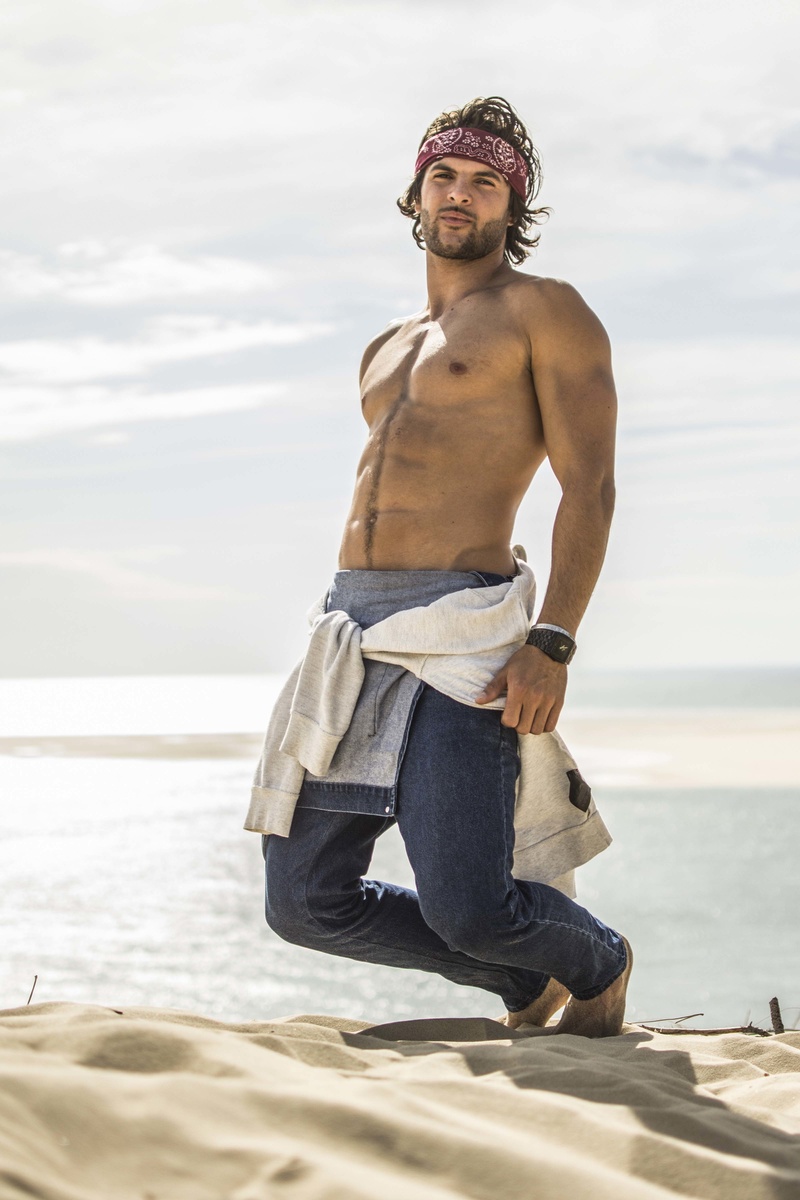 Male model photo shoot of MarcoMalik24 in Dune of Pilat