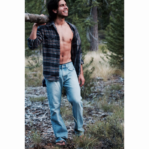 Male model photo shoot of RickyAndrew