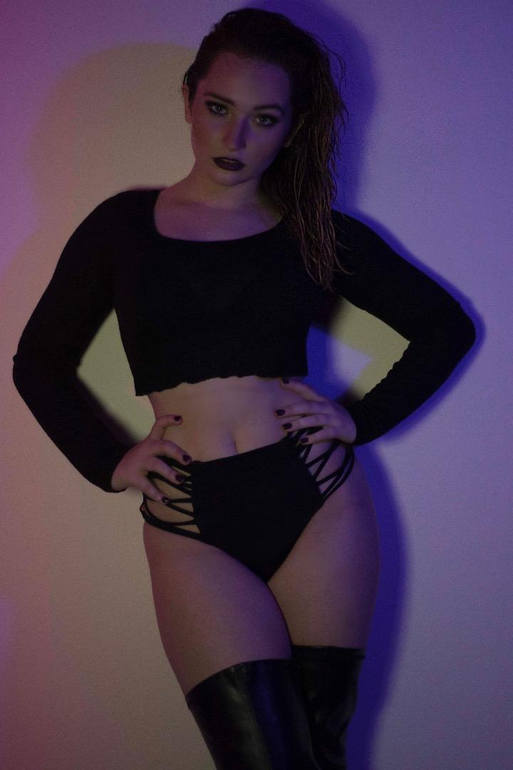 Female model photo shoot of  Alixandra Wilson