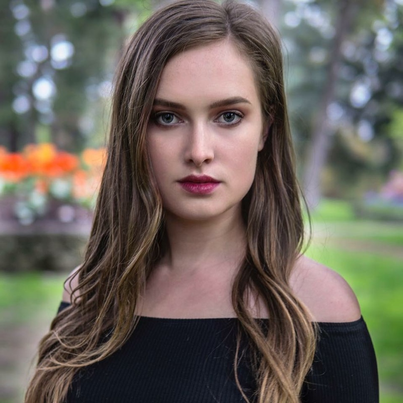 Female model photo shoot of Jessica Rain Hastings