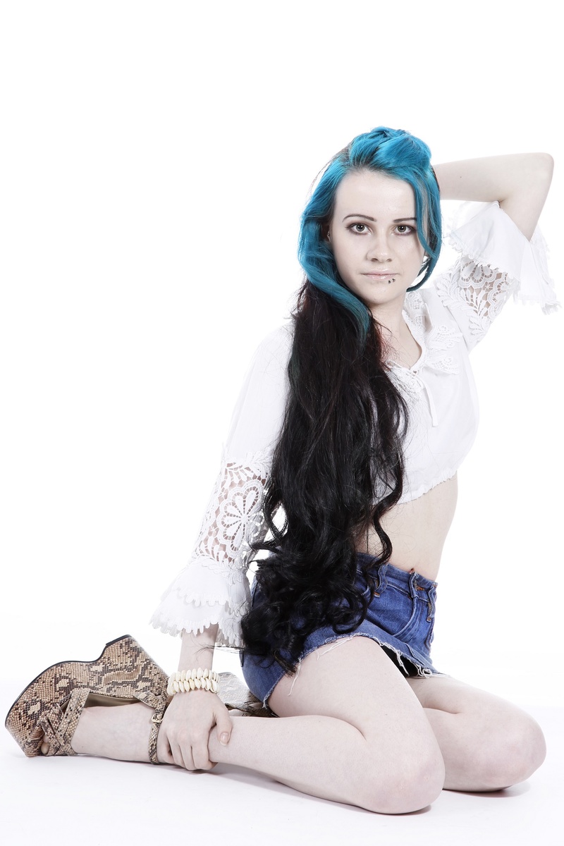 Female model photo shoot of Jasmine_xxx in Birmingham