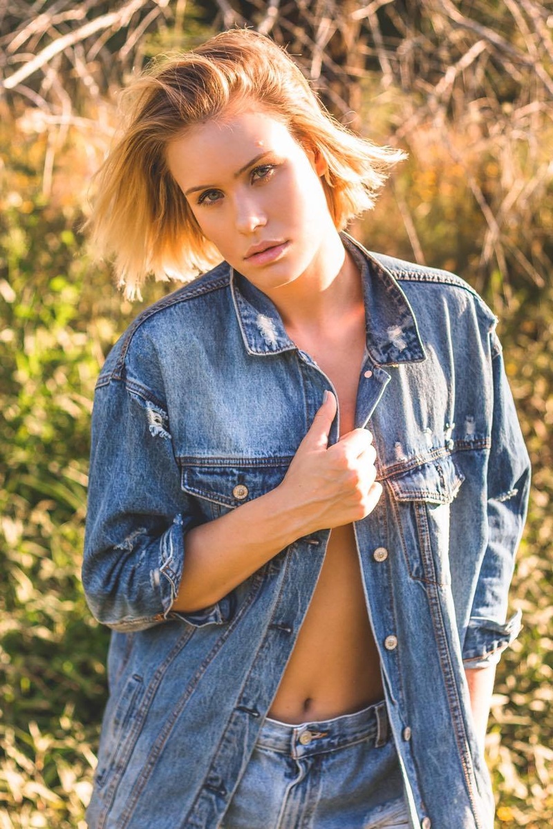 Female model photo shoot of TaylorGallart