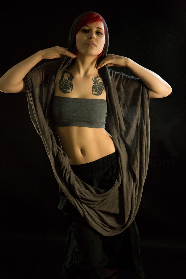 Female model photo shoot of Felynx Suicide 