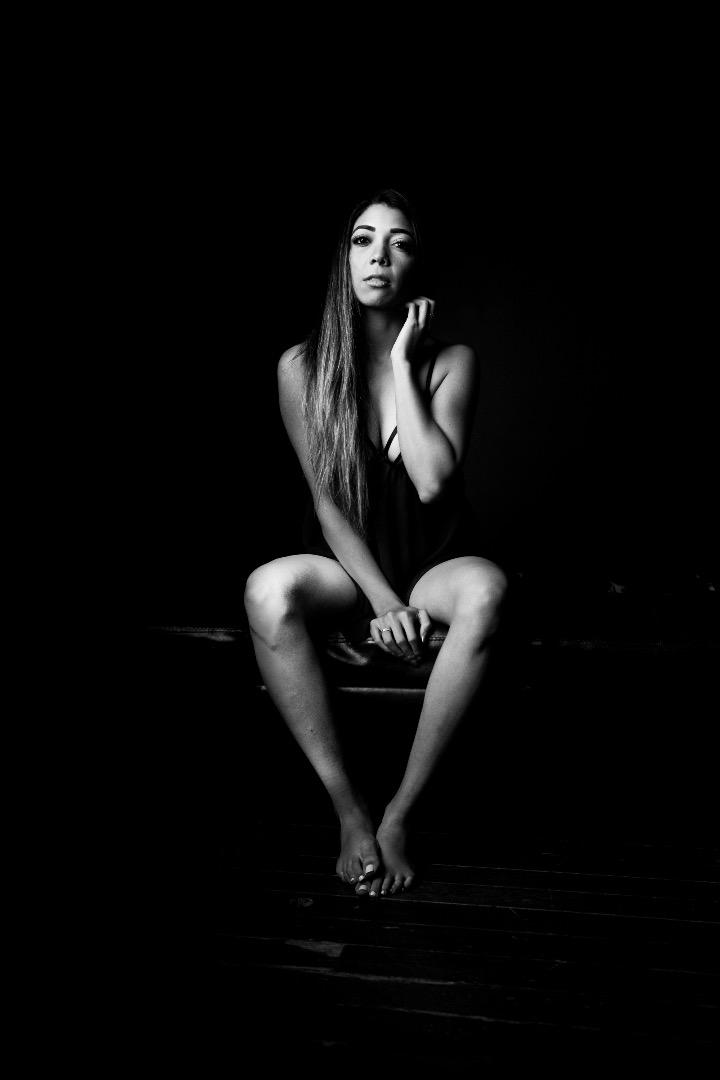 Female model photo shoot of Sonali Mohanty