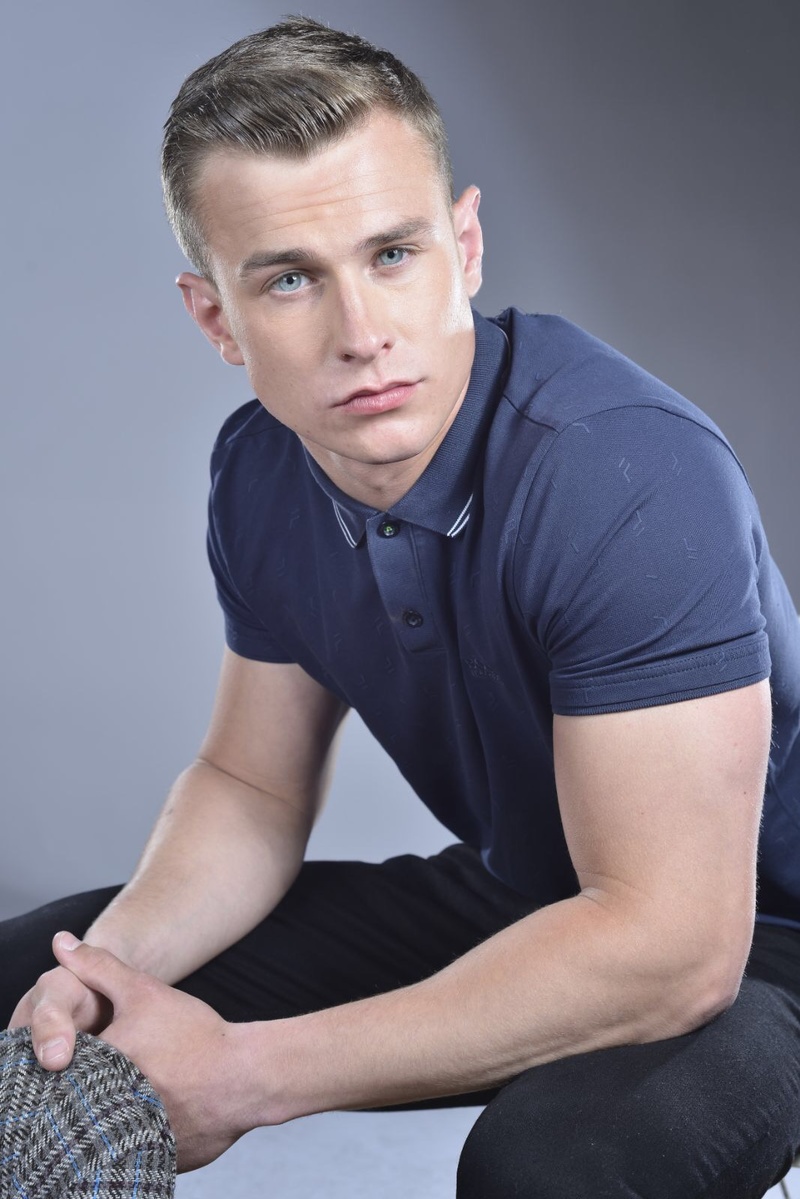 Male model photo shoot of Danny Rees