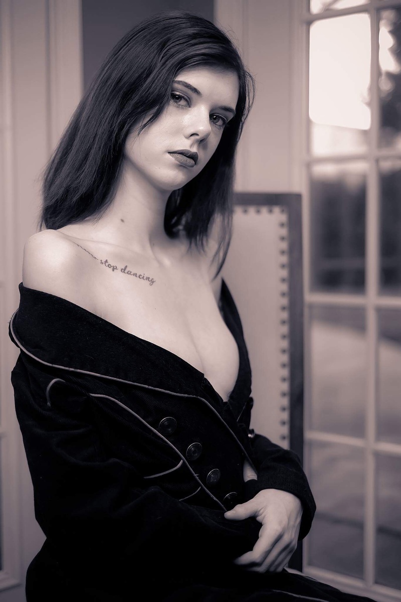 Female model photo shoot of JordanMeshel