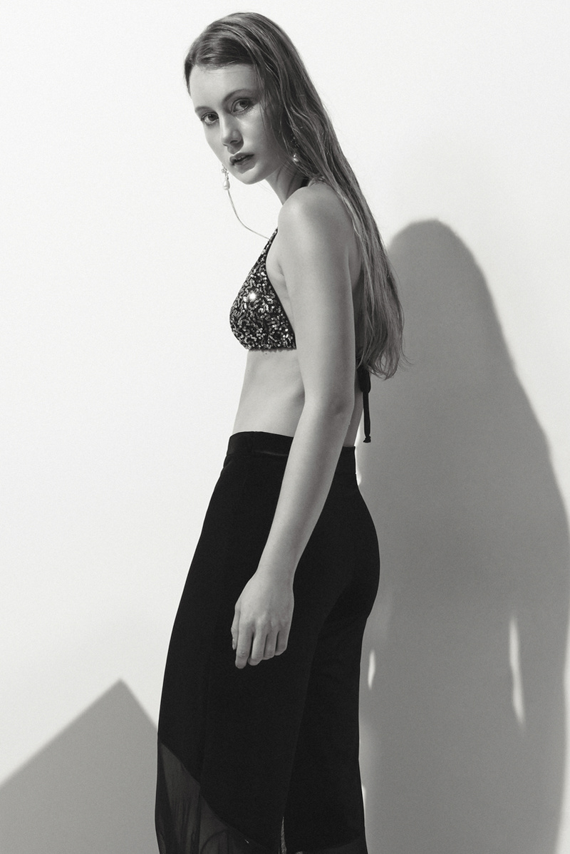 Female model photo shoot of ShakiraMonique