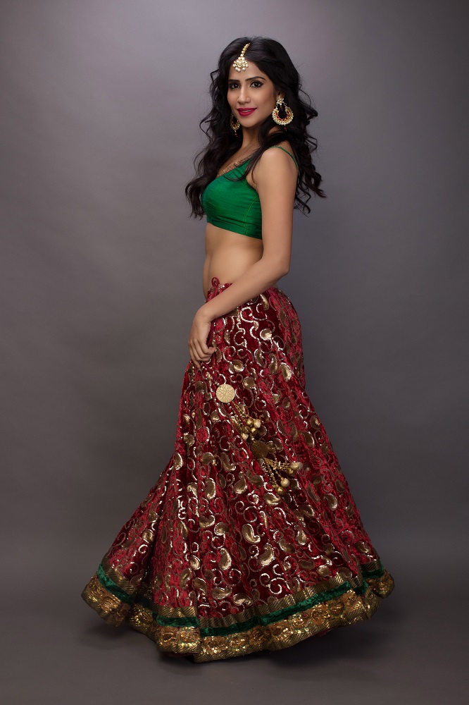Female model photo shoot of AakankshaM in Mumbai
